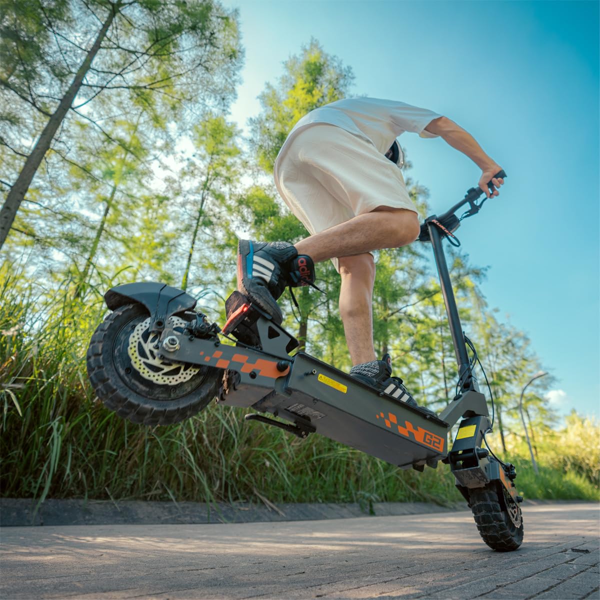 KuKirin Trotinette Électrique 48V 15.6Ah – 55km Autonomie Pliable Tout-Terrain avec Double Amortissement, Plateau Anti-Dérapant & LEDs