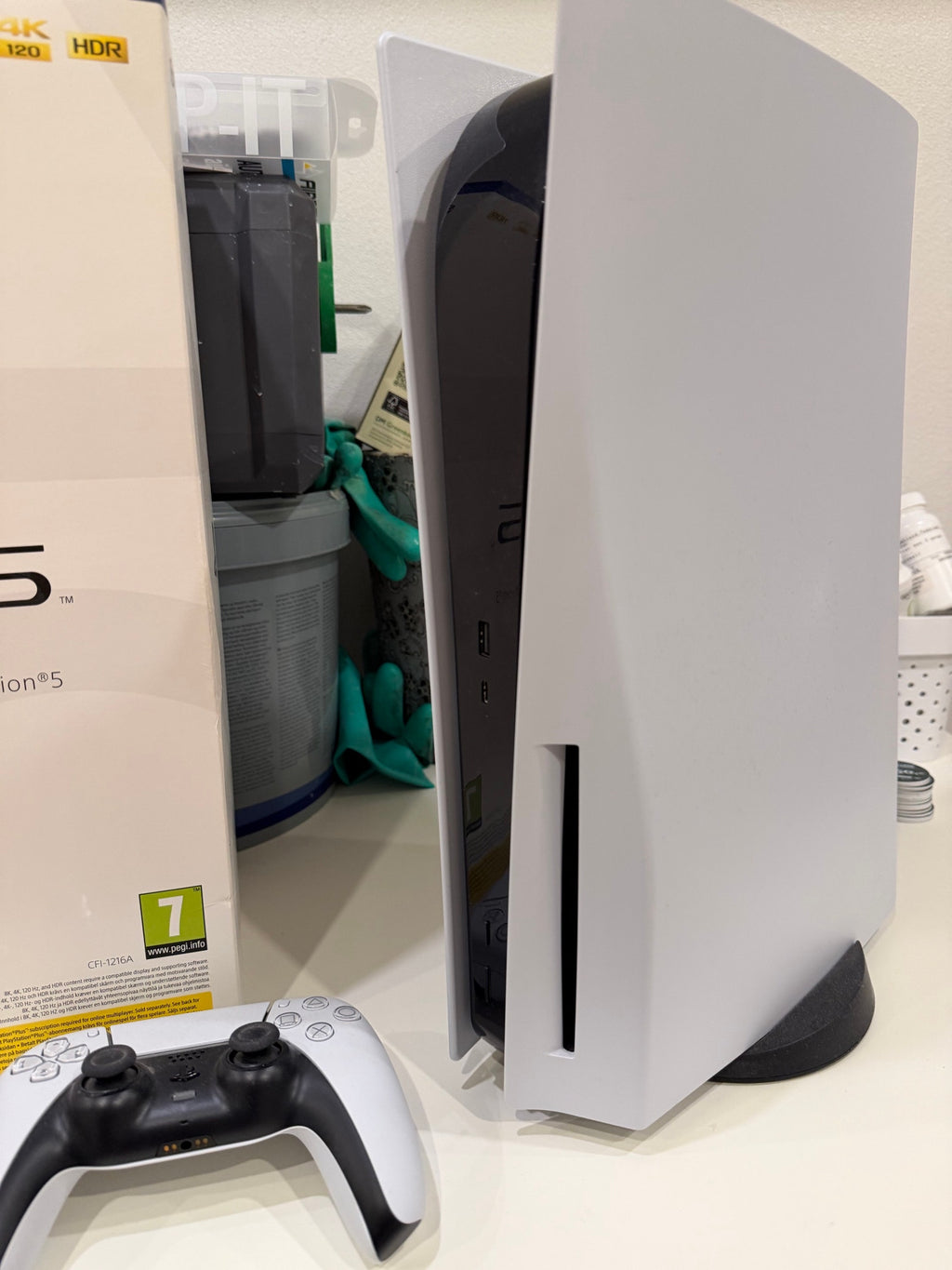 Sony PlayStation 5 (Édition Lecteur Blu-ray 4K) – Modèle CFI-1216A – Comme neuve avec boîte