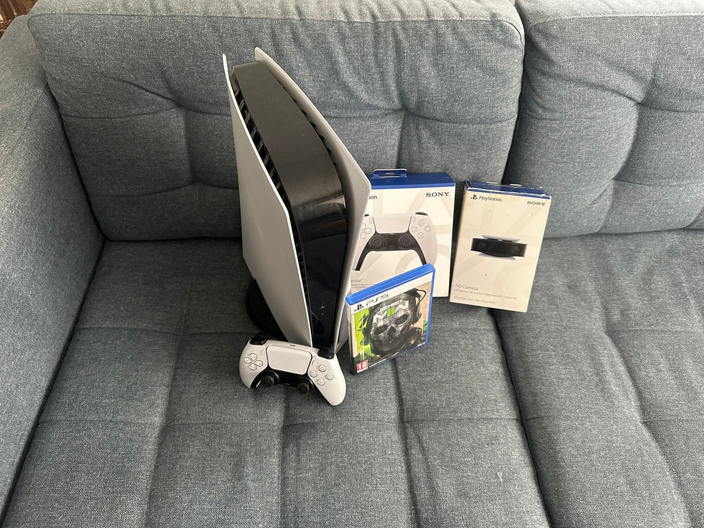 Pack Sony PlayStation 5 édition standard + Call of Duty: Modern Warfare II + 2 manettes DualSense + caméra HD