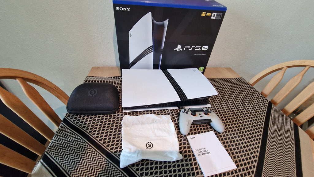 Pack PlayStation 5 Pro + Manette SCUF Reflex avec Étui et Accessoires – Édition Performance