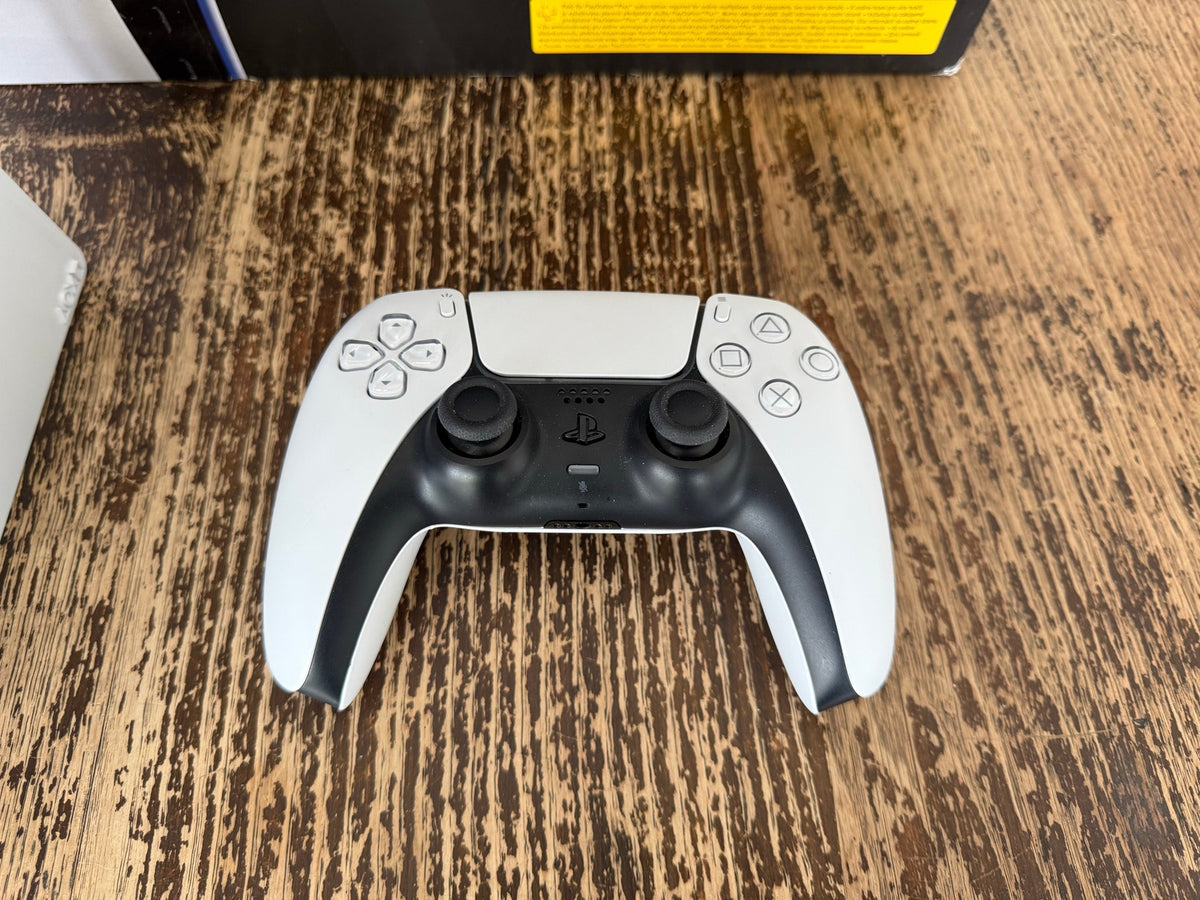 PlayStation 5 Pro – 2 TB SSD | État Impeccable (Livraison Gratuite)