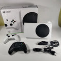 Xbox Series S 512 Go – Pack Prêt à Jouer (2 Manettes Incluses)