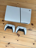 Pack PlayStation 5 Slim (Édition Digitale) + 2 Manettes sans fil DualSense