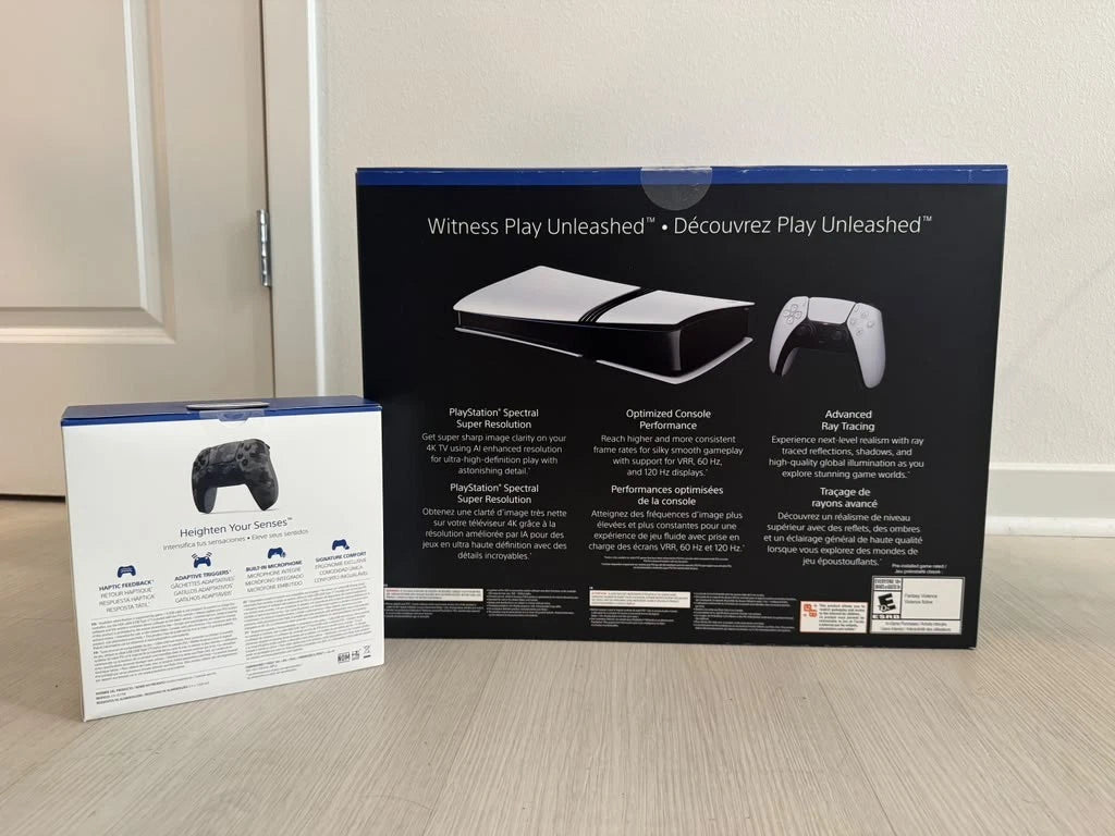 Console Sony PlayStation®5 Pro (2 To SSD - Éditions Digital / Disc-Free) + Manette Sans Fil DualSense™