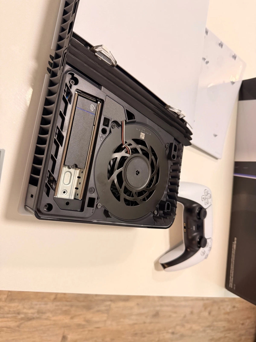 Console Sony PlayStation 5 Pro – Édition Digitale + SSD M.2 Seagate Game Drive 2 To