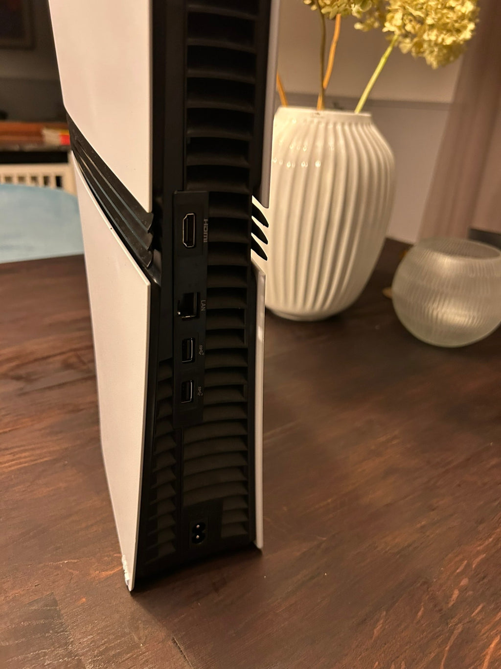 Sony PlayStation 5 Pro – Excellent état + Manette DualSense