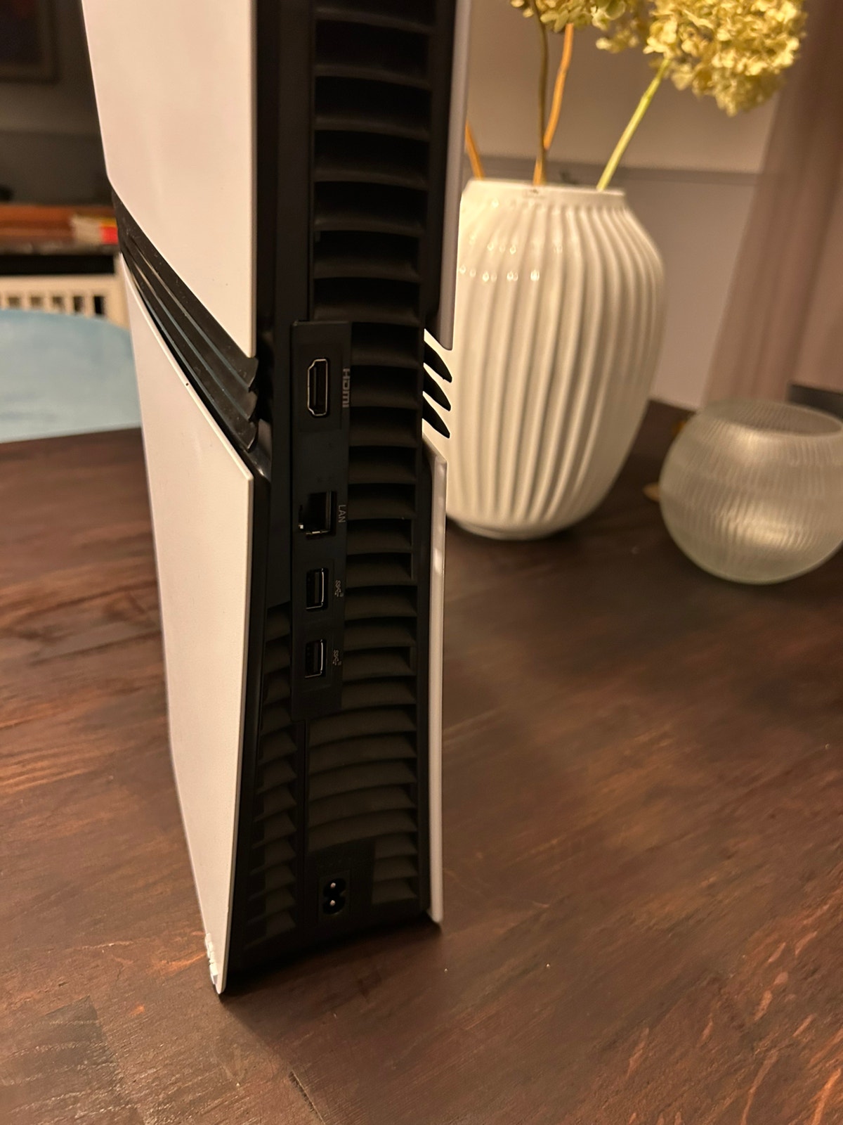 Sony PlayStation 5 Pro – Excellent état + Manette DualSense