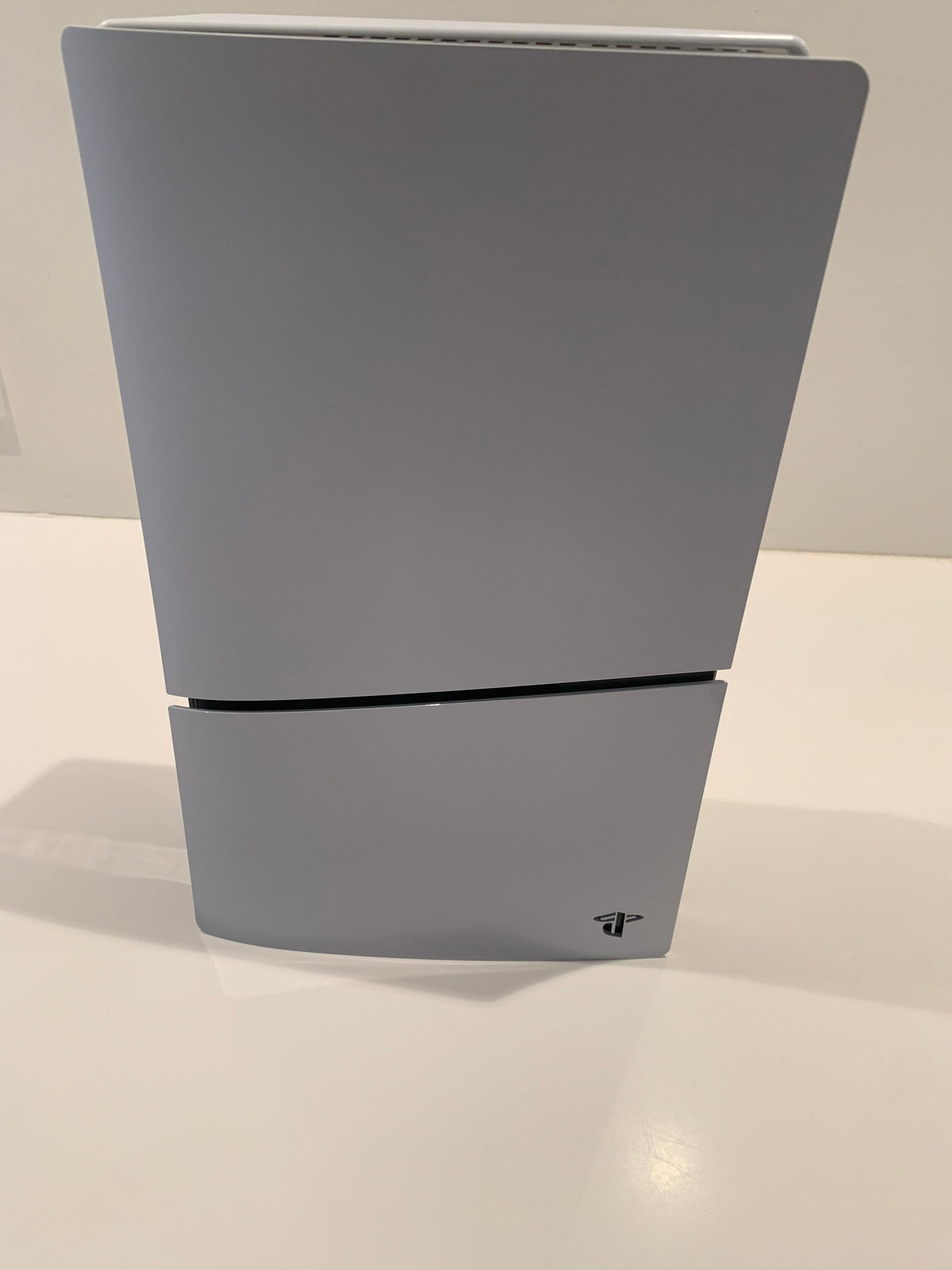 PlayStation 5 Slim Standard Edition (Avec Lecteur) + Manette DualSense – État Excellent