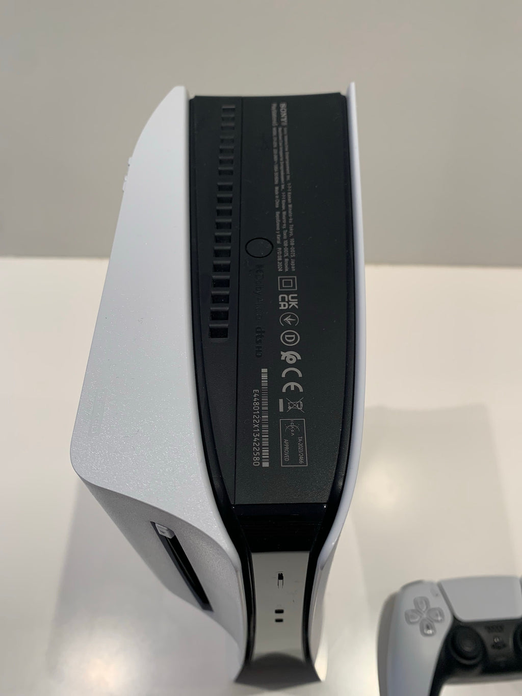 PlayStation 5 Slim Standard Edition (Avec Lecteur) + Manette DualSense – État Excellent
