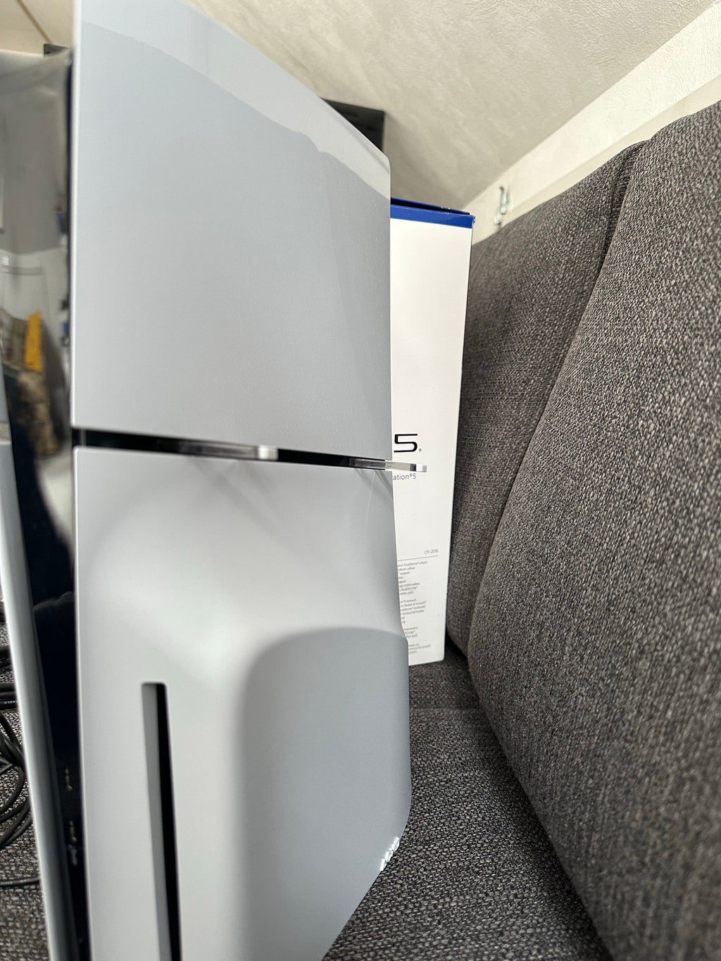 Pack PlayStation 5 Slim (Édition Lecteur de Disque) – 2 Manettes DualSense + Casque Sans Fil + Jeu EA Sports FC 24