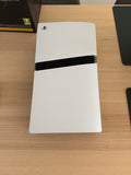 PlayStation 5 Pro 2 To – État Comme Neuf (Boîte d'origine & Manette)