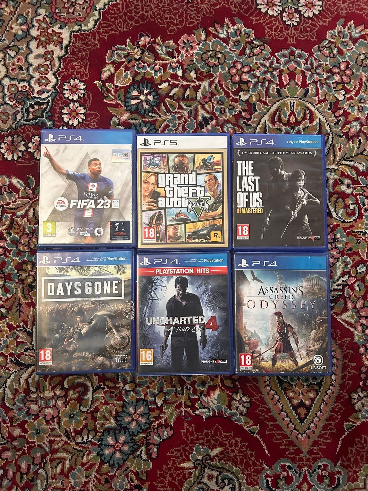 Sony PlayStation 5 Slim Disc Edition – Mega Pack avec 3 Manettes + 6 Jeux Physiques (GTA V, FIFA 23, The Last of Us...)