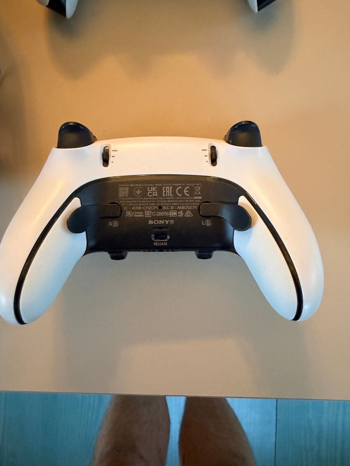 Pack Console Sony PlayStation 5 Standard + Manette DualSense Edge + Manette DualSense + Casque Gaming Pro