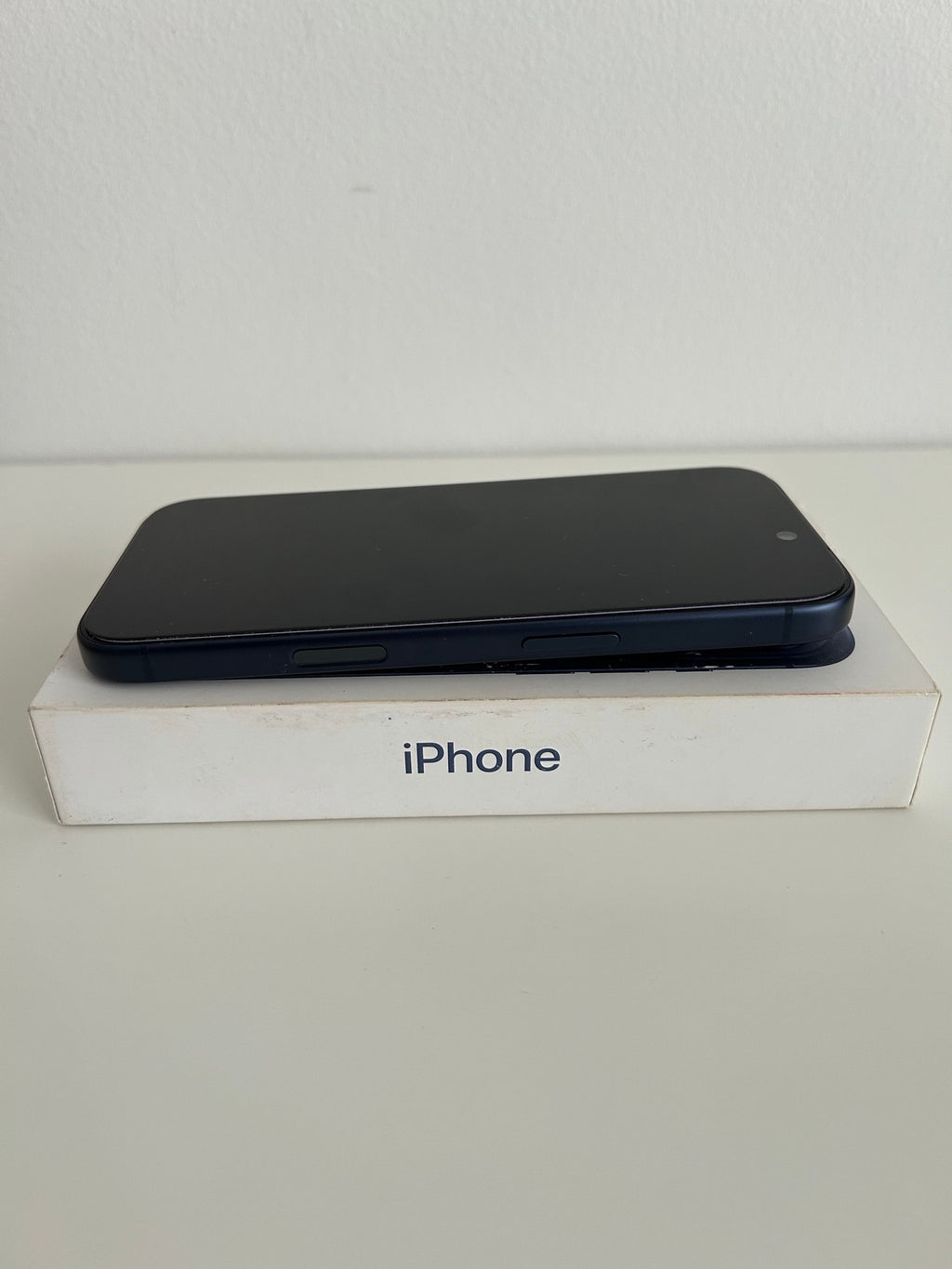 Apple iPhone 17 Pro 256 Go - Bleu - État Excellent (Batterie 100%)
