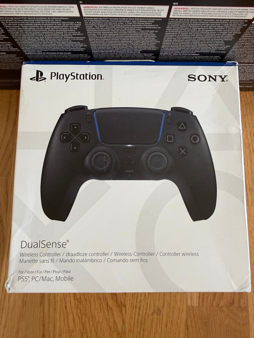 Pack PlayStation 5 Digital Edition (Slim) - 825 Go - 4K HDR + 2 Manettes Sans Fil DualSense