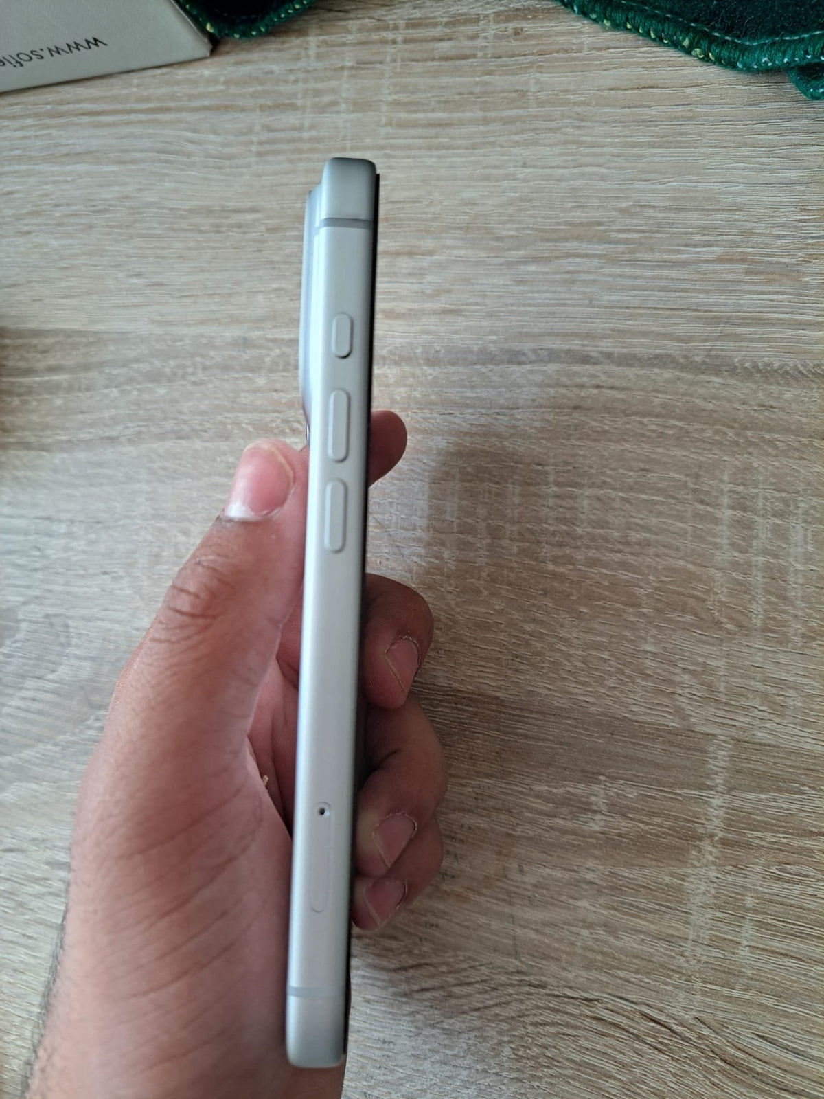Apple iPhone 17 Pro - 256 Go - État Comme Neuf (Batterie 100%)