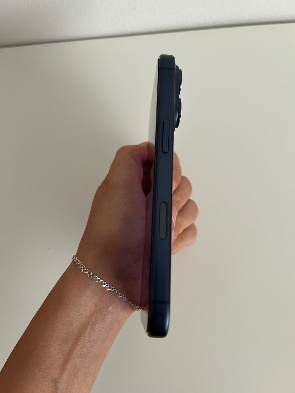 Apple iPhone 17 Pro 256 Go - Bleu - État Excellent (Batterie 100%)