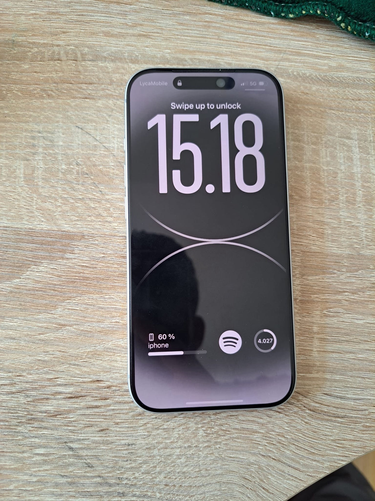 Apple iPhone 17 Pro - 256 Go - État Comme Neuf (Batterie 100%)