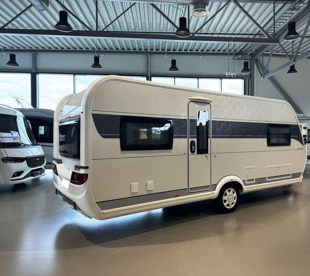 ESPLÉNDIDA CARAVANA HOBBY 515 UHL LUXURY (MODELO 2019)