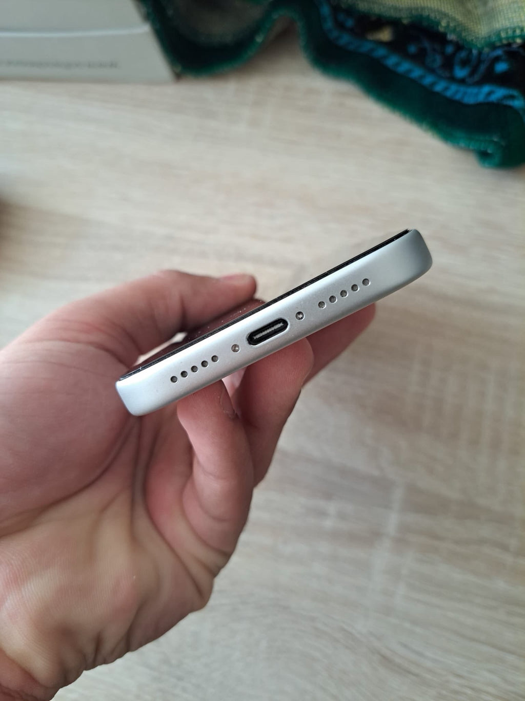 Apple iPhone 17 Pro - 256 Go - État Comme Neuf (Batterie 100%)