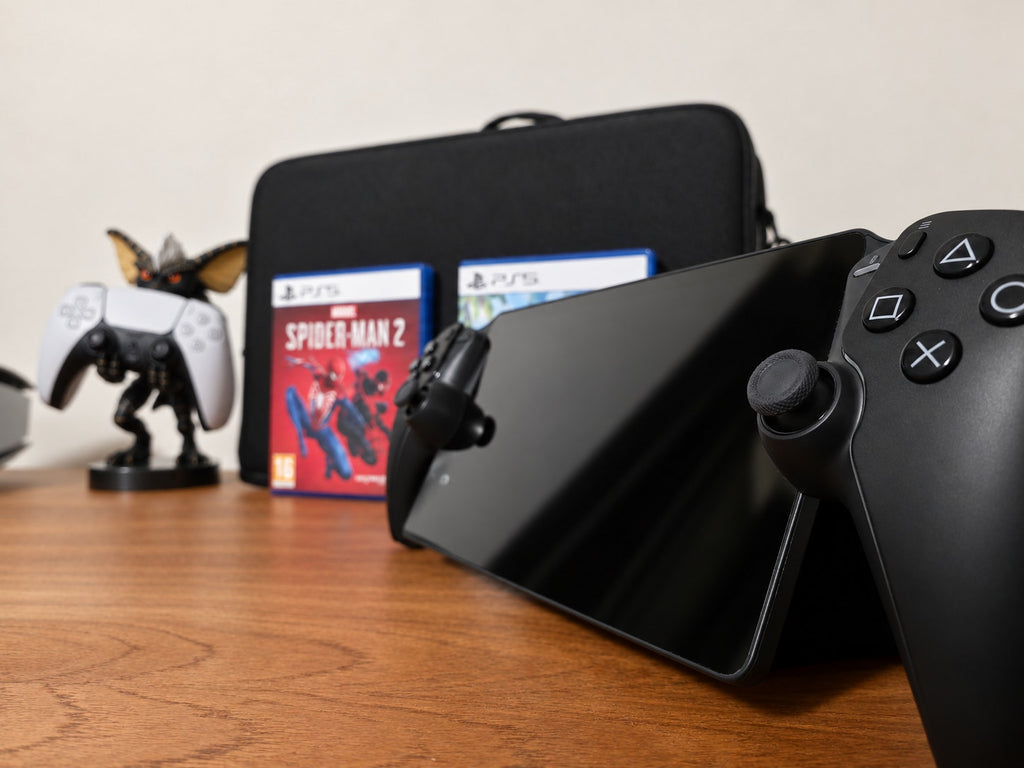 Pack Console PlayStation 5 Pro (avec Lecteur de Disque) + PlayStation Portal + 3 Jeux PS5 + Sac de Transport