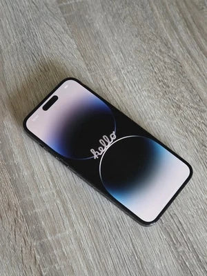 Apple iPhone 16 Pro Max 256 Go - Noir Sidéral - Débloqué Tout Opérateur (État Parfait / En Boîte)