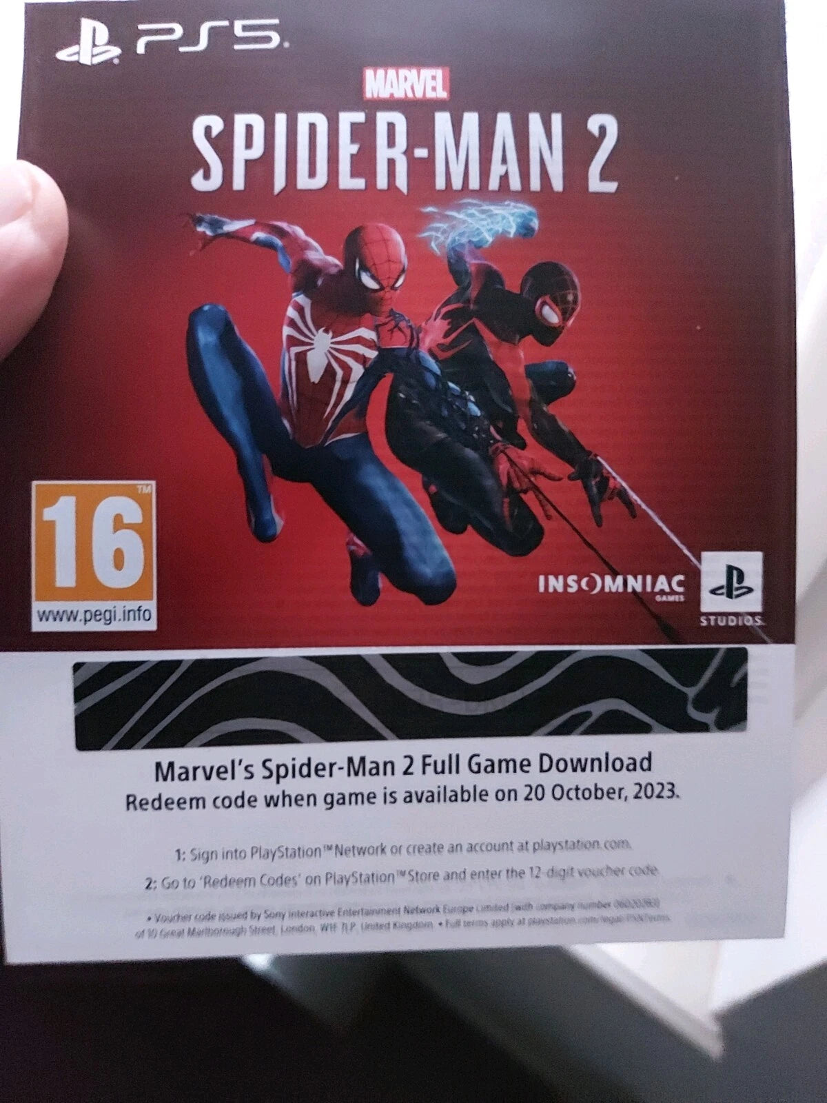Sony PlayStation 5 Édition Limitée Marvel's Spider-Man 2 – Console Standard (Lecteur Blu-Ray, 825 Go)
