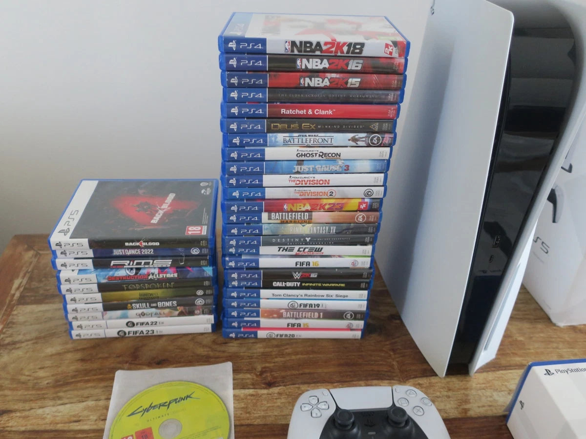 Pack Ultime PlayStation 5 (Standard 825Go) + Station de Charge Officielle SONY + Collection de 35+ Jeux - Excellent État