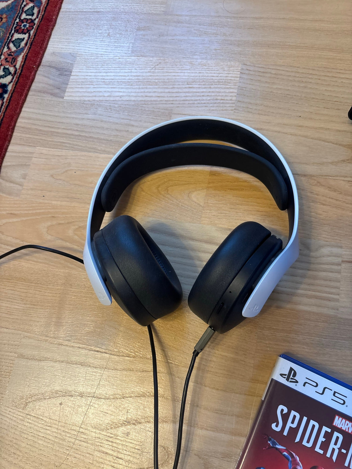 Pack Console PlayStation 5 (Édition Disque) Custom Flammes Bleues + Casque Pulse 3D + 2 Manettes DualSense + 2 Jeux PS5