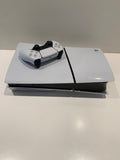 PlayStation 5 Slim Standard Edition (Avec Lecteur) + Manette DualSense – État Excellent