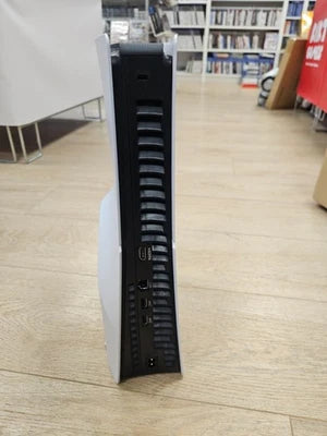 PLAYSTATION 5 SLIM (ÉDITION STANDARD) — 1 TO / Occasion