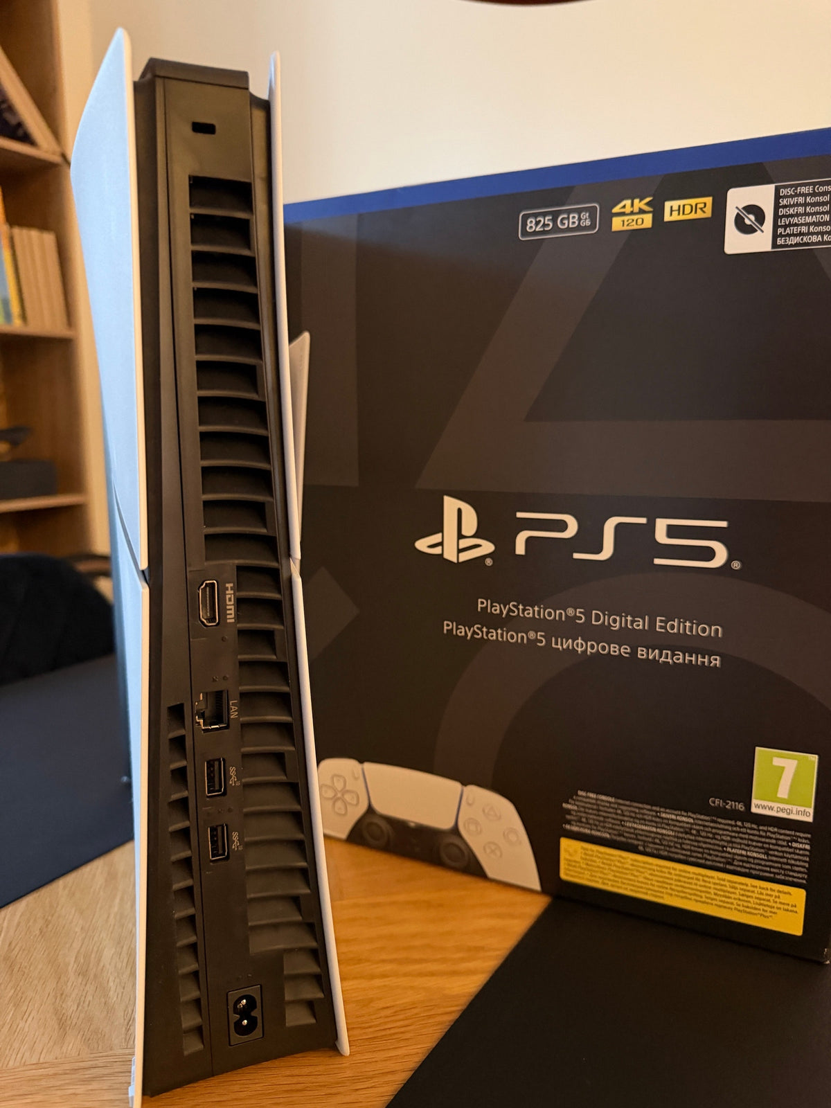 PlayStation 5 Digital Edition (Slim) 825 Go – État Irréprochable