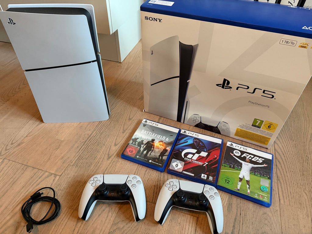 Console Sony PlayStation 5 Slim Édition avec lecteur de disque - 1 To - Comme neuve + 2 Manettes DualSense + 3 Jeux