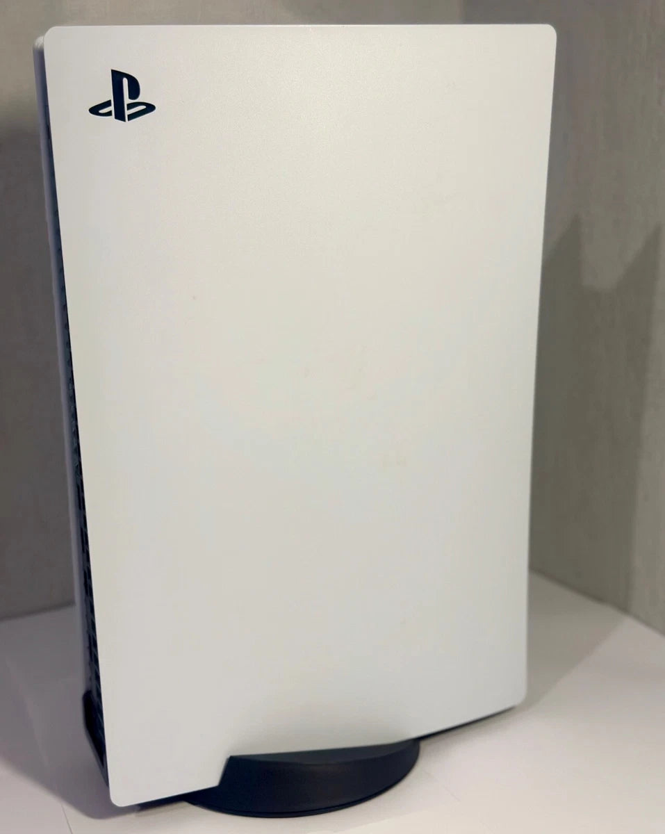 Pack PlayStation 5 Standard + 2 Manettes DualSense + SSD Lexar 2 To + 5 Jeux