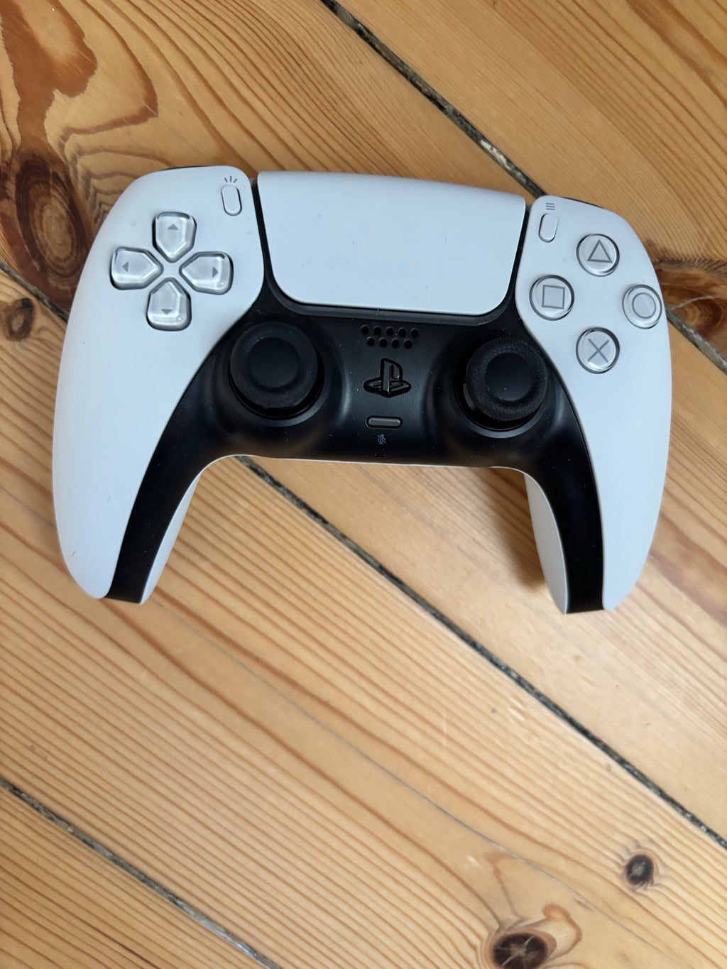 Pack PlayStation 5 Slim (Édition Digitale) + 2 Manettes sans fil DualSense