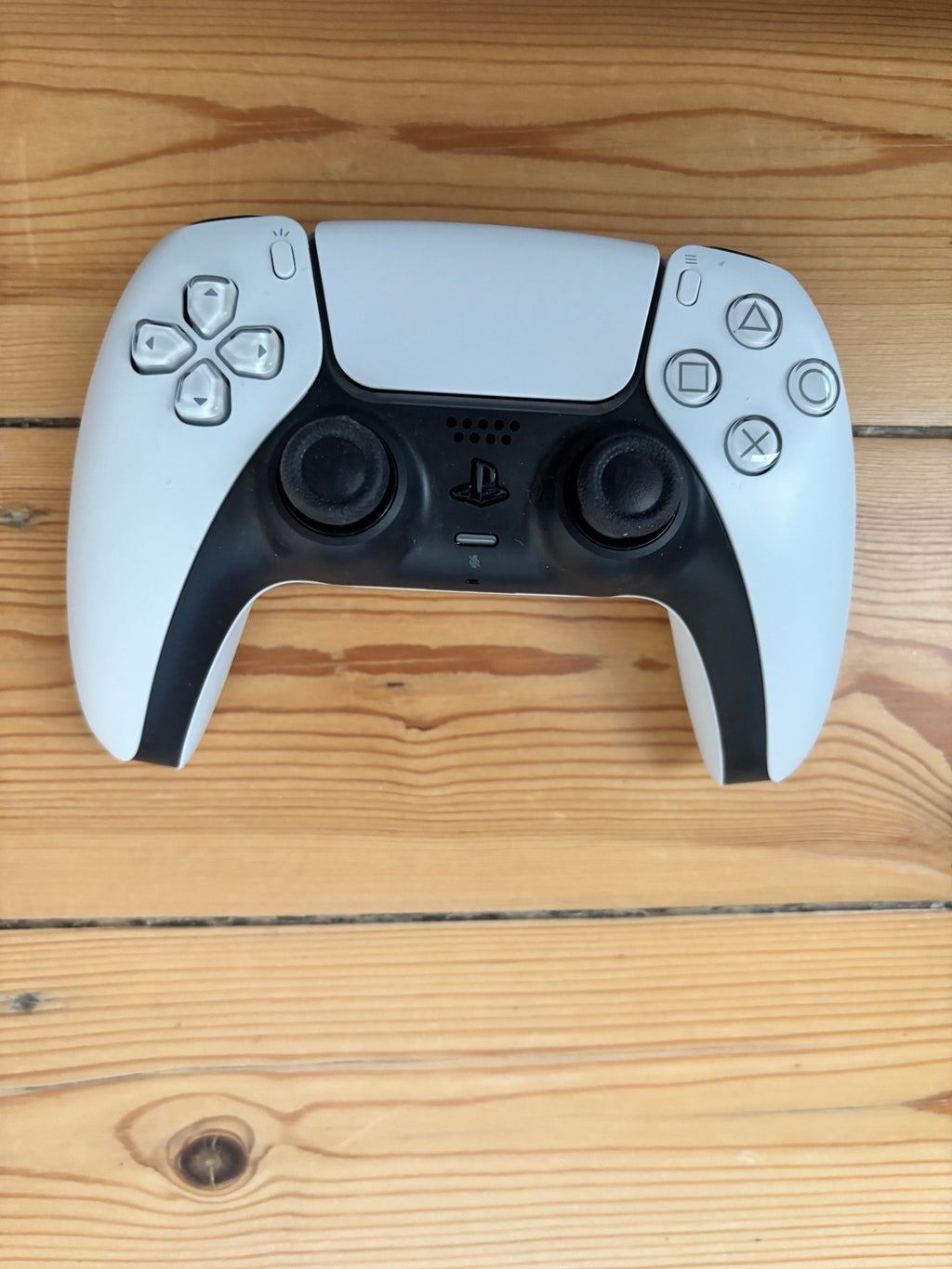 Pack PlayStation 5 Slim (Édition Digitale) + 2 Manettes sans fil DualSense