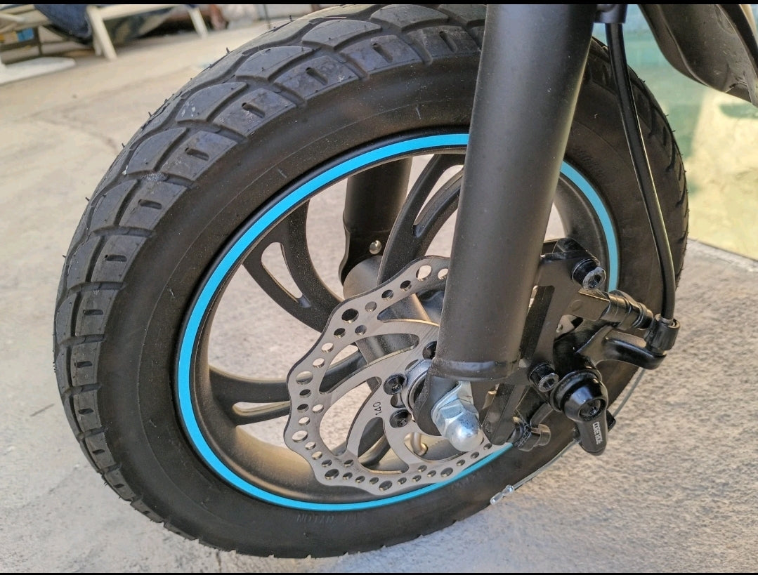 Trottinette Électrique Confort avec Siège & Panier – Seconde Main Certifiée