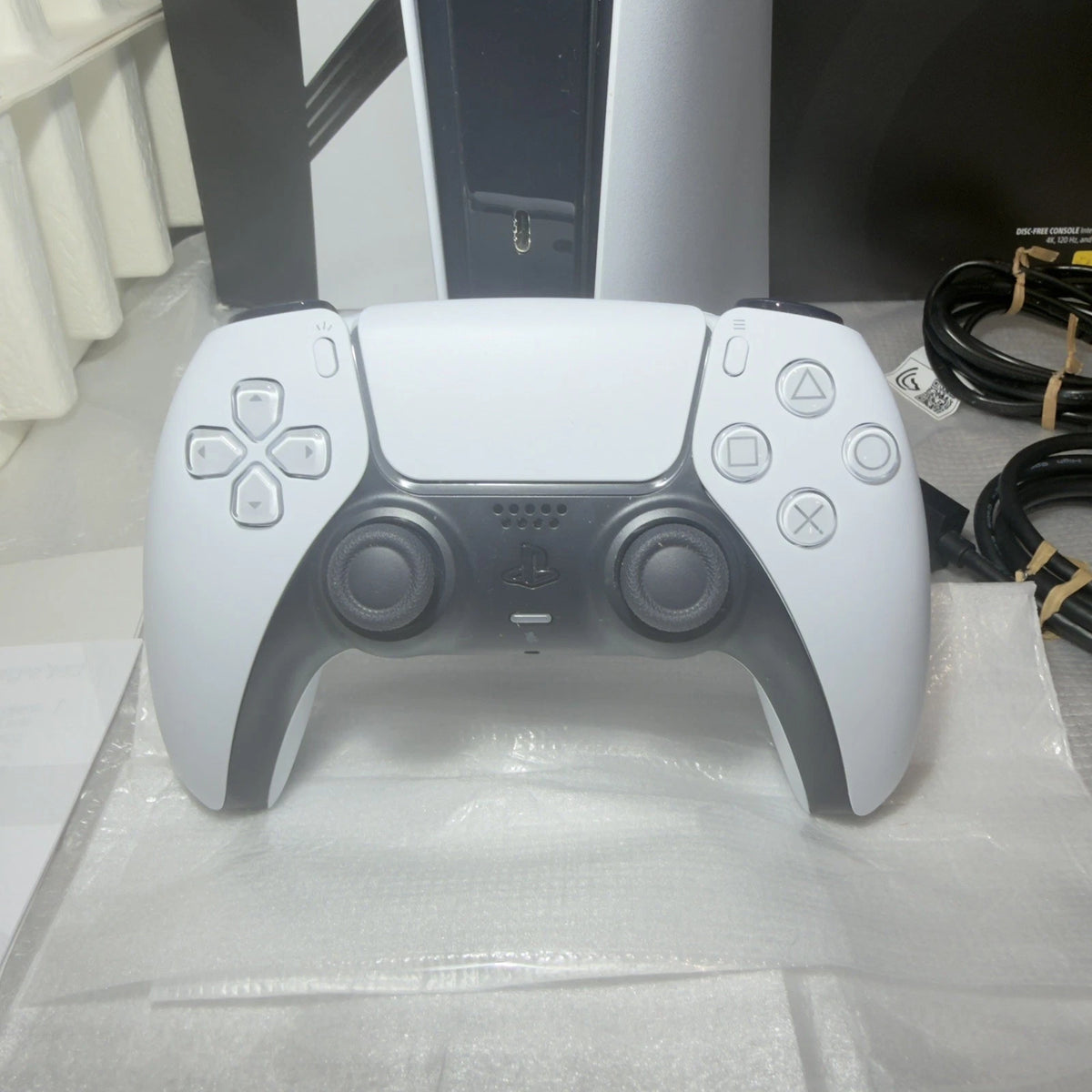 Sony PlayStation 5 Pro (PS5 Pro) 2 To SSD – Édition Numérique (Digital) – Comme Neuve en Boîte Complète