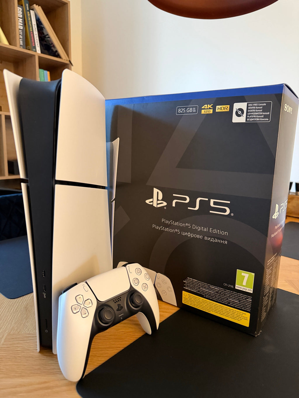PlayStation 5 Digital Edition (Slim) 825 Go – État Irréprochable