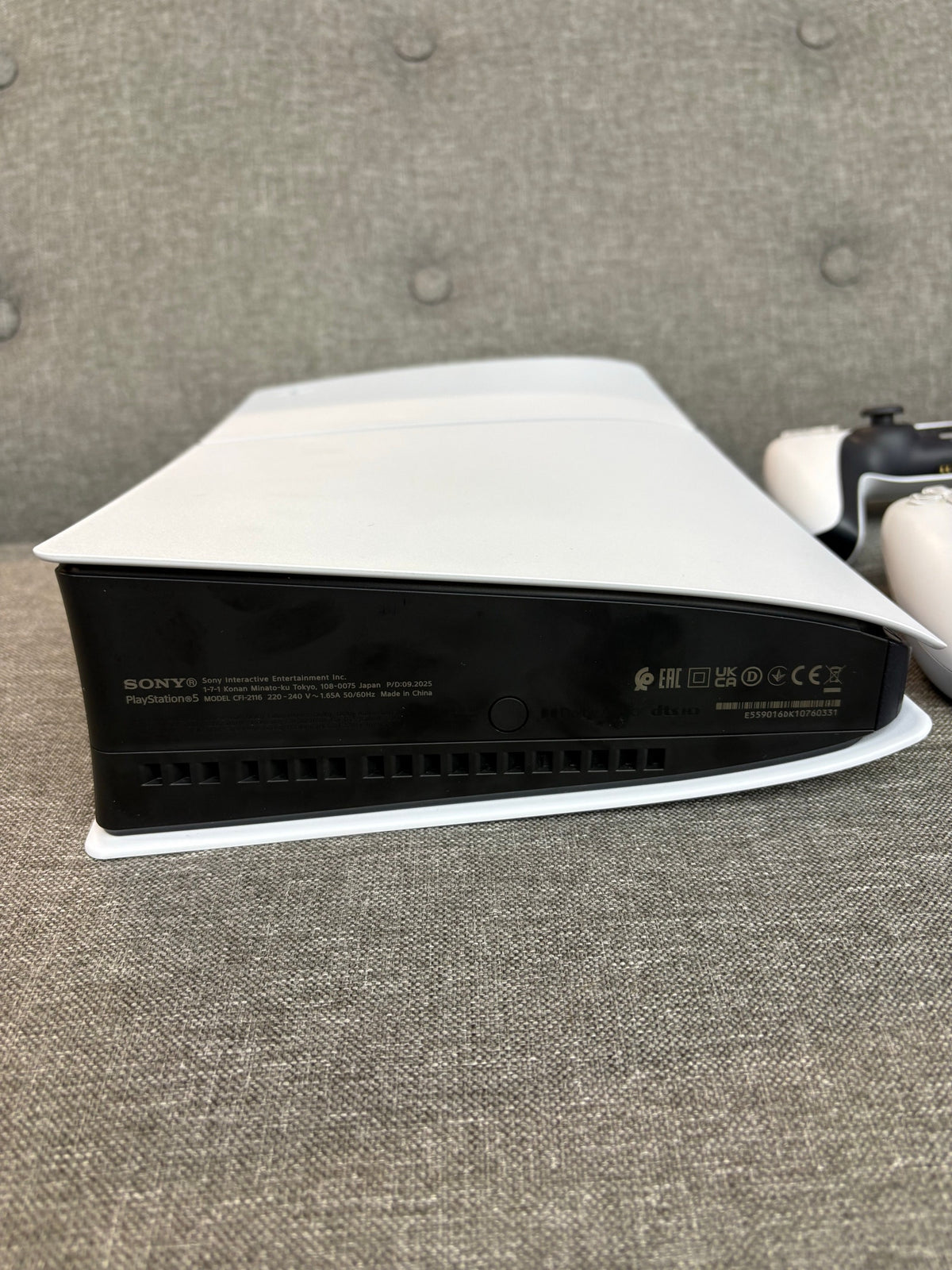 PlayStation 5 Slim Digital Edition - Avec 2 Manettes DualSense - Très Bon État
