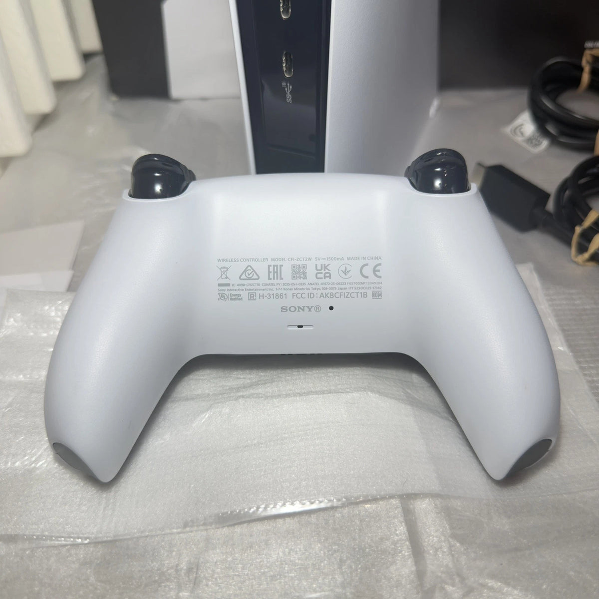 Sony PlayStation 5 Pro (PS5 Pro) 2 To SSD – Édition Numérique (Digital) – Comme Neuve en Boîte Complète