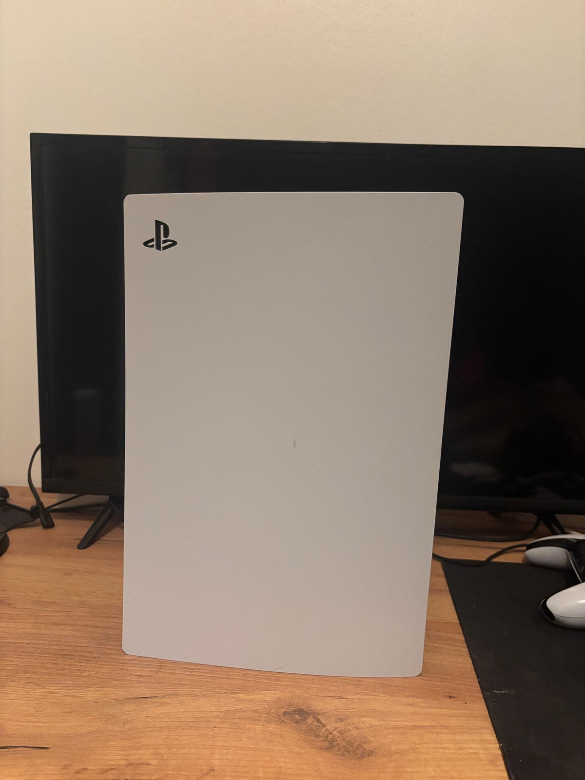 Console Sony PlayStation 5 – 825 Go + 2 manettes DualSense et socle