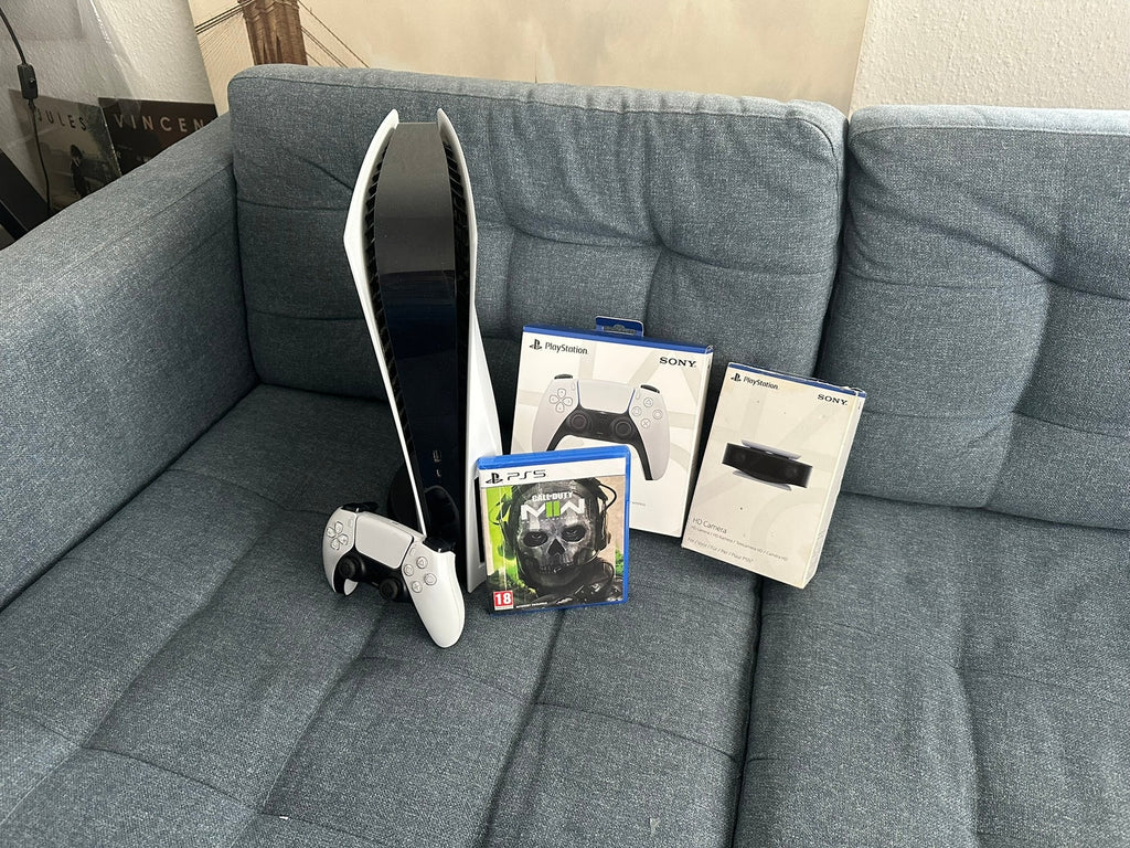 Pack Sony PlayStation 5 édition standard + Call of Duty: Modern Warfare II + 2 manettes DualSense + caméra HD